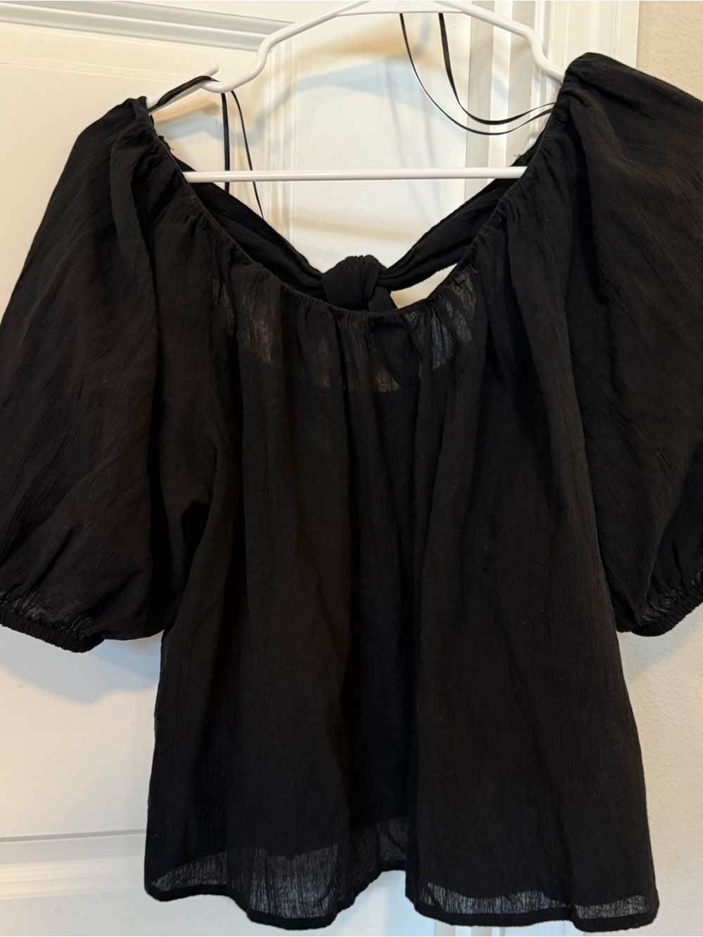 Black Puff Sleeve Top